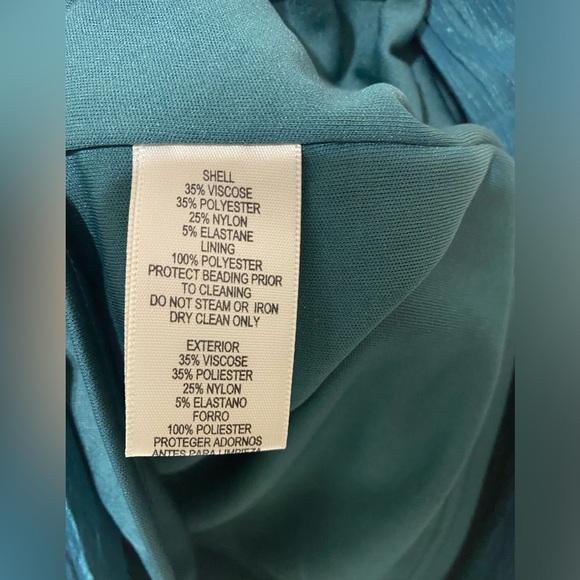 - NWT Eliza J. Green Emerald Dress Size 2 - Picture 11 of 12